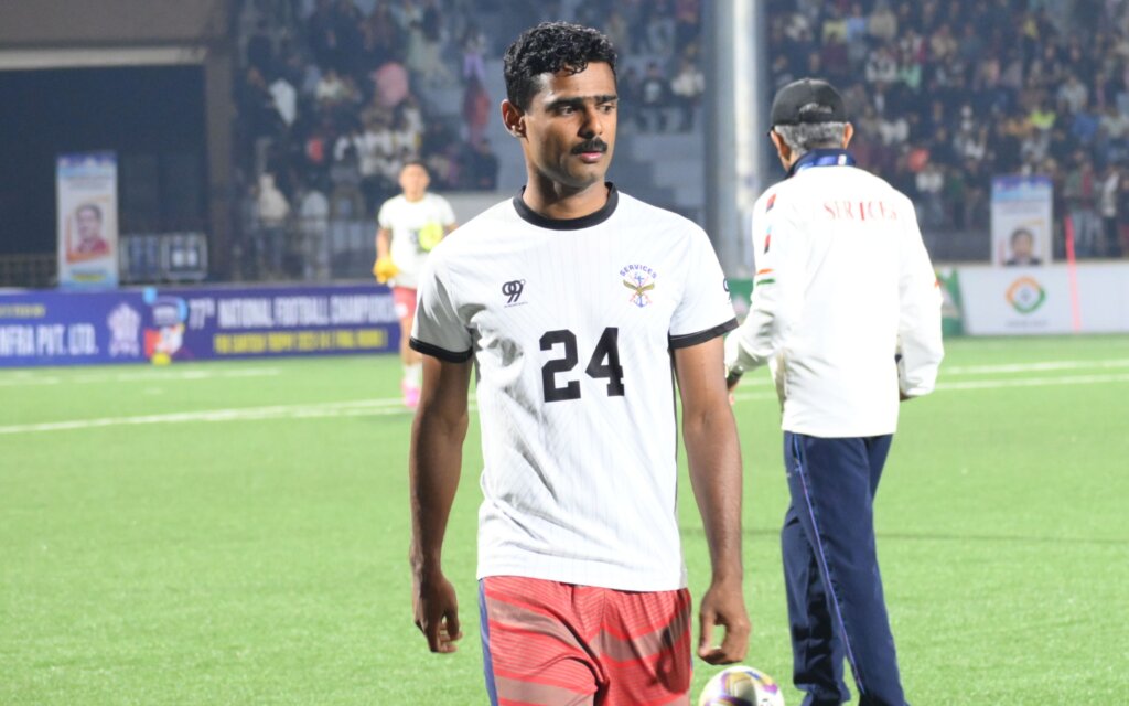 Shafeel pp: the man who joins hands with the crème de la crème of santosh trophy
							1